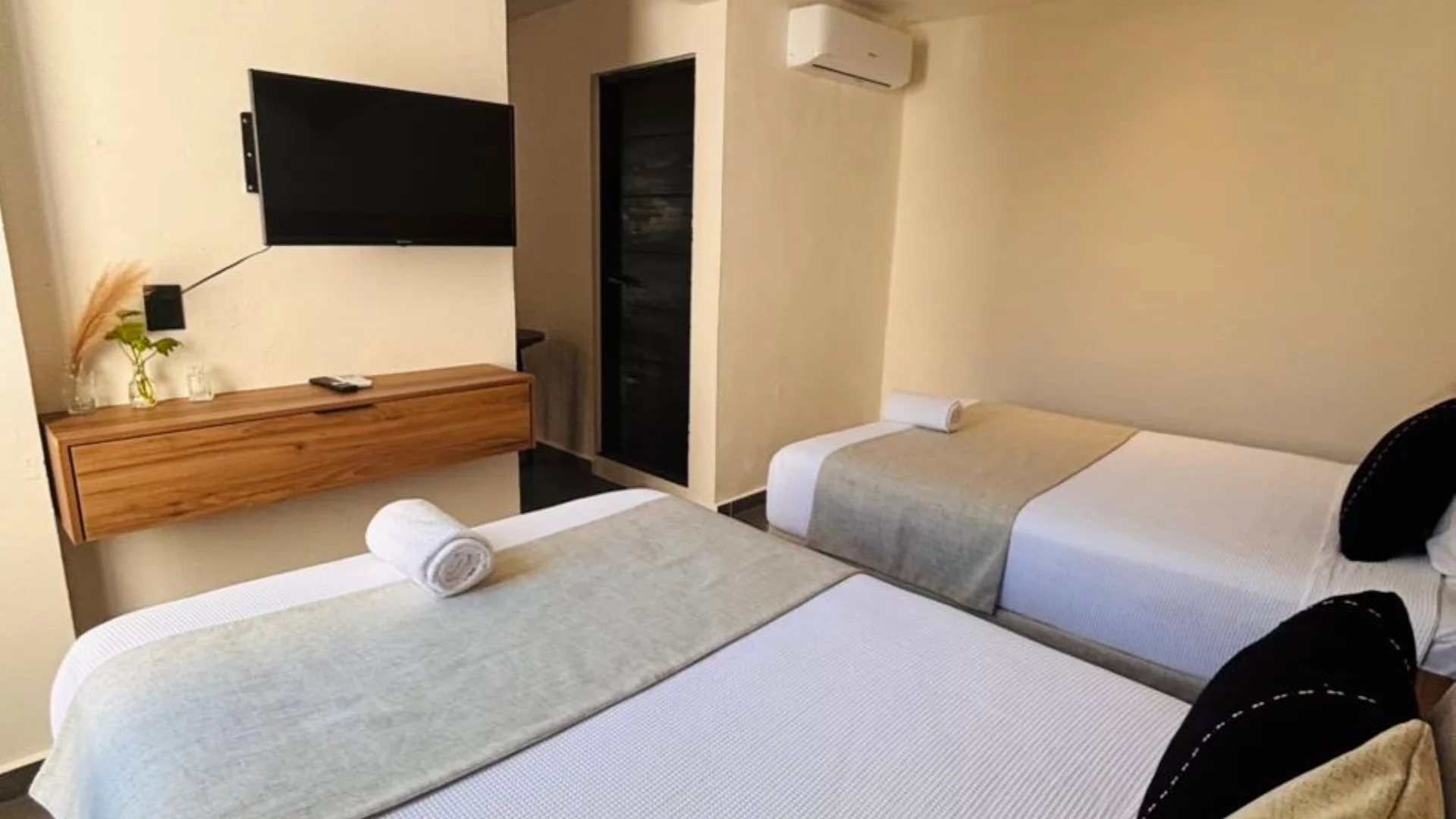 Aruma Suites